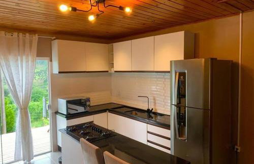 Chalé Sunset com Hidro, lareira, piscina, cavalo, trilha, tiro ao alvo - Foto 6