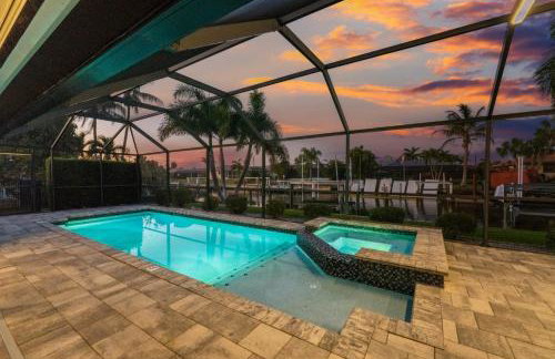Tranquility Waterfront Villa with Pool & Dock - Photo 3