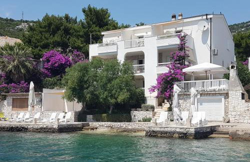 Repic Apartments - Photo 30