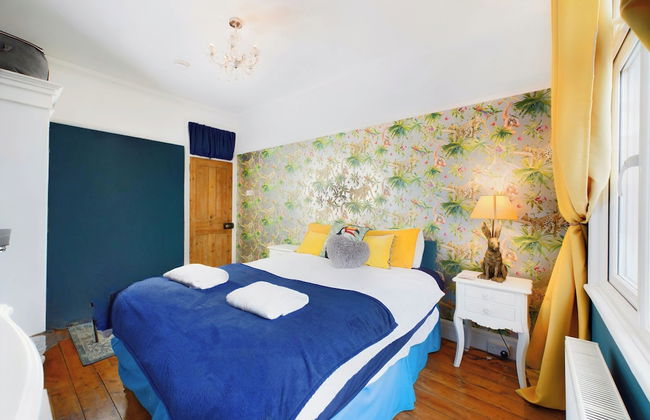 Unique 2 bed Leigh-on-sea- With Real Piano - Foto 4