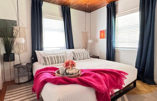 Waterfront Home with Arcade, MassageChair, Firepit, Infinity Game Table - Foto 31