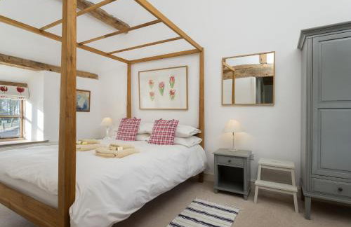 Hampton Wafre Cottage - Photo 4