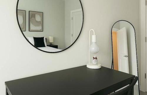 Spacious 4BR Home- Perfect for Groups WV1 - Foto 26