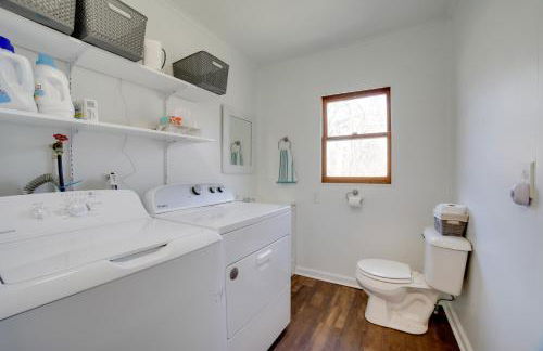 Charming Riverfront Retreat in Monticello! - Foto 13