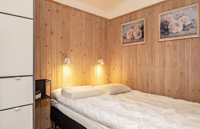 6 Person Holiday Home in Oster Assels - Photo 4