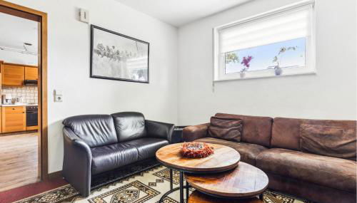 2 Bedroom Nice Apartment In Hildfeld - Foto 3