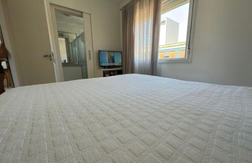 Apto Confortável no Novo Campeche - 150 metros da Praia - Foto 11