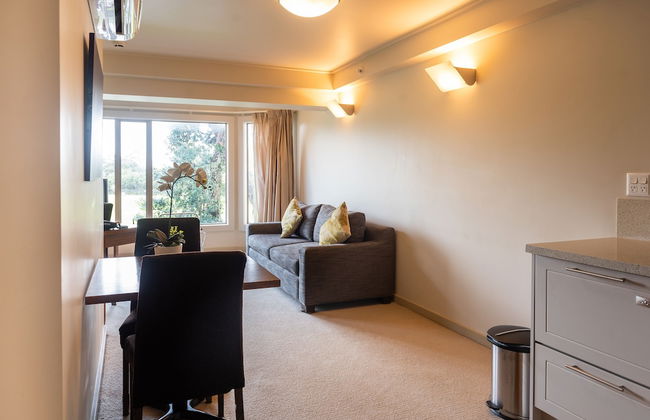 Ocean Breeze Hotel - Photo 23