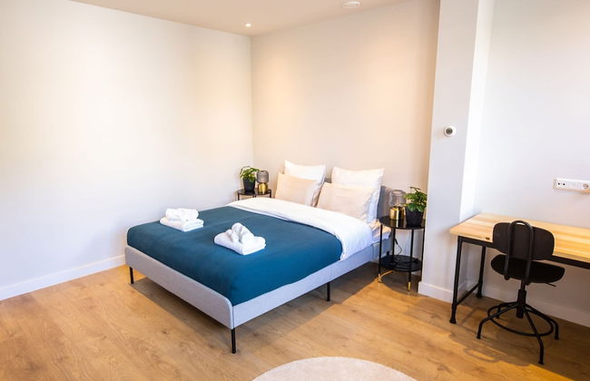 Souterrain 2BR Serviced Apartment - Photo 33