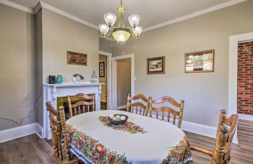 Mtn Views and Idyllic Setting! Clifton Forge Retreat - Foto 10