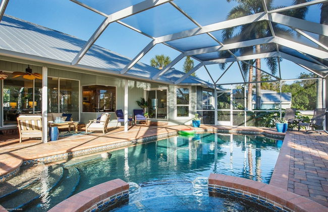 Nokomis Pool Home on the Canal - Foto 16