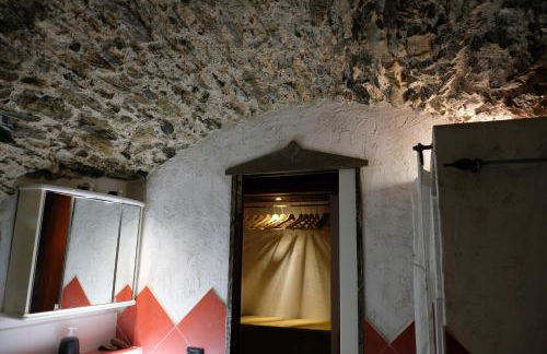 Appartamenti Montemezzo Le Case in Pietra - Photo 57