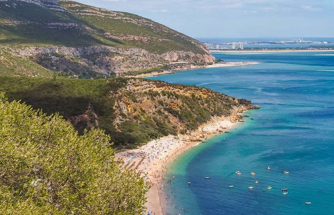 Tour por Arrábida + Cata de vinos - Foto 1