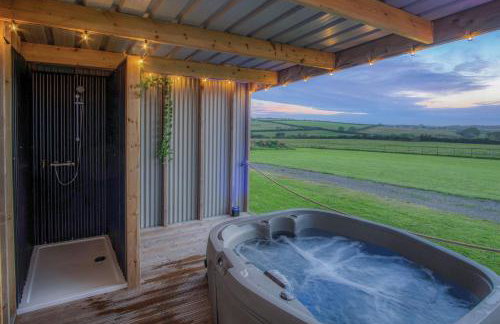 American Airstream - Blossom Farm - Tiers Cross - Foto 37