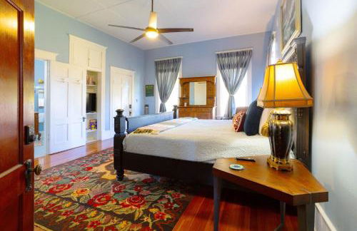 1906 Estate 21 Guests Pool Hot Tub Main House 2 Cabins - Foto 15