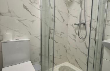 Wallington Grammar Serviced Accommodation - Foto 21