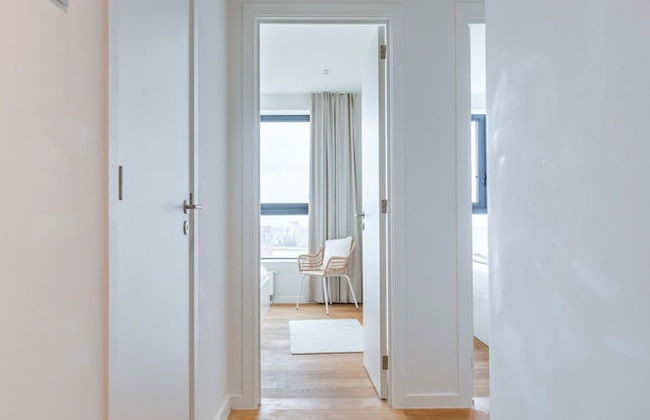 Apartment With Beautiful View of Antwerp - Photo 17