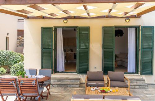 Syra Suites - Photo 25