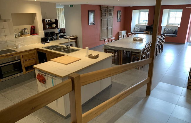 Charming Farmhouse With Large Terrace - Foto 16