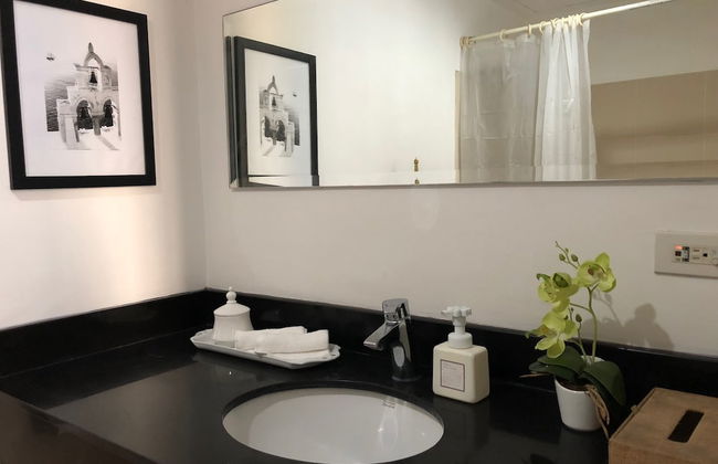 Cozy Pad in Heart of Makati HiSpeed WiFi - Photo 17