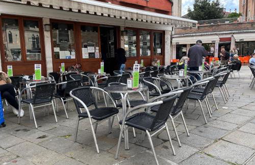 ITALIANSTAYRENTALS Suite Falier- Luminosa Venezia - Foto 49