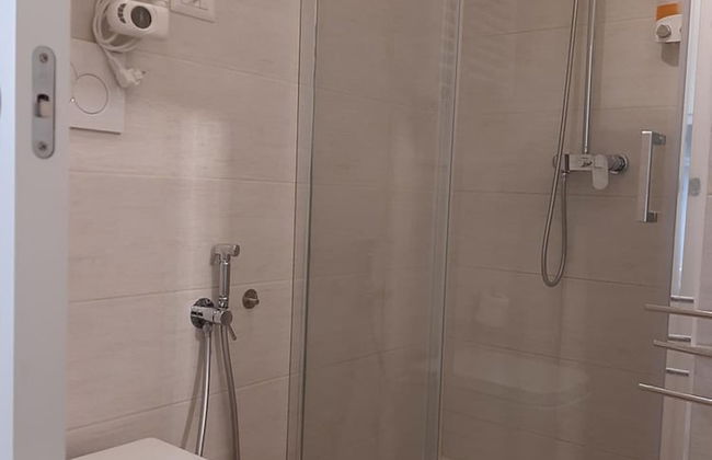 Affittacamere Stazione Empoli - Photo 34