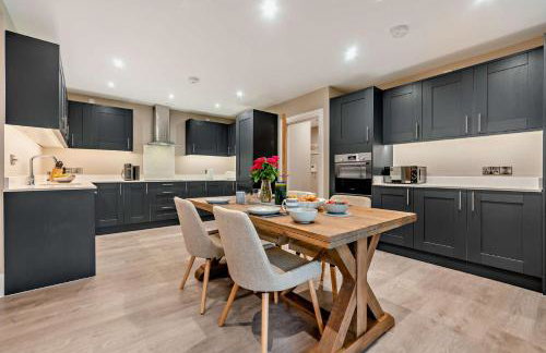 Riverview - Photo 1