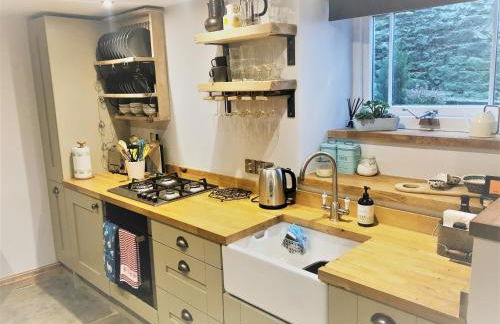 Weavers Cottage, Tideswell, sleeps 6, dog friendly - Foto 10