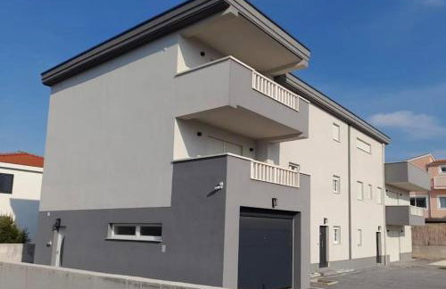 Family apartment Sevid - Foto 10