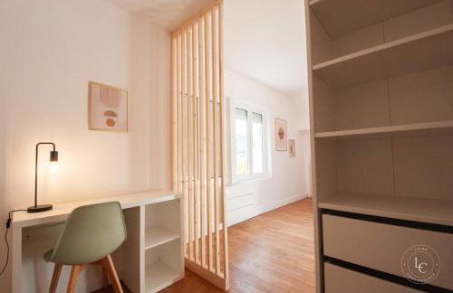 Bright 70m Apartment near City Center & the Loire - Foto 9