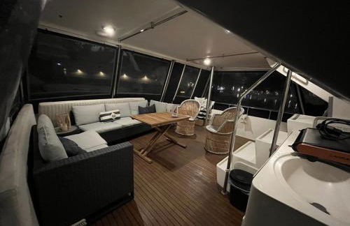 Yacht à quai, suite et cabines, 2 à 8 pers, Sète - Foto 9