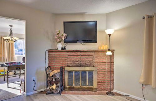 Hike, Bike and Fish Gem with Hot Tub in Woodland Park - Foto 6