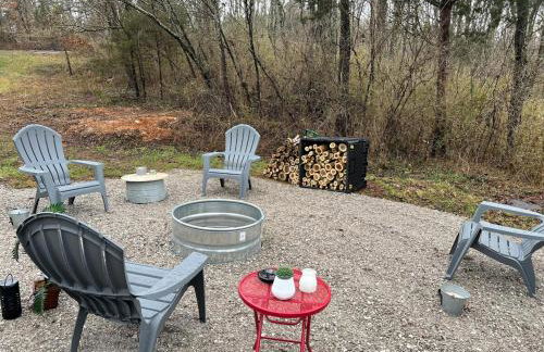 Country Cottage Love Nest Lake Cumberland KING BED - Foto 25