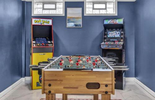 Swim and Relax In our Pool and Hot Tub and Recently Renovated - Foto 55