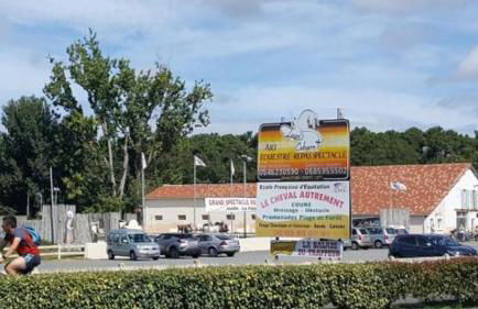 Mobil Home Moderne de 40m2 TOUT CONFORT Camping SIBLU Les CHARMETTES 785 La Palmyre Les Mathes - Foto 39