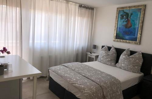 S-AN Daily Room Stuttgart Zentrum - Foto 5