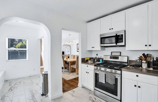 Burnside by Avantstay Modern, Boho, Chic LA Home - Foto 8