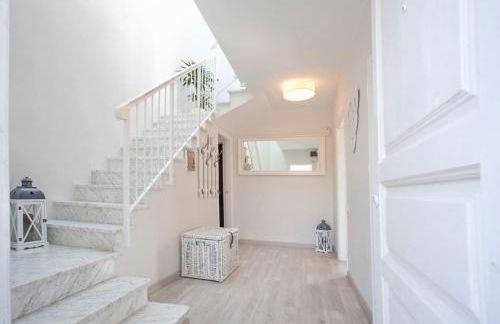 Chillout House with heated pool 29 C Sea & Mountain view - Photo 5