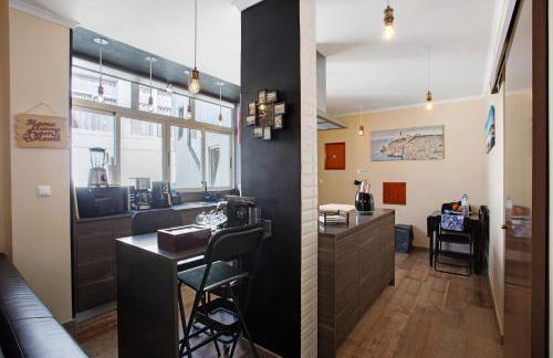 Home Away From Home - Photo 7