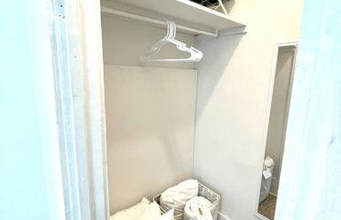 ENTIRE UNIT- Charming Century Home in Harbour Town - Foto 20