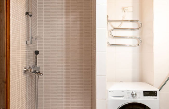 2ndhomes Deluxe 2BR Apt w Sauna&Balcony - Foto 27