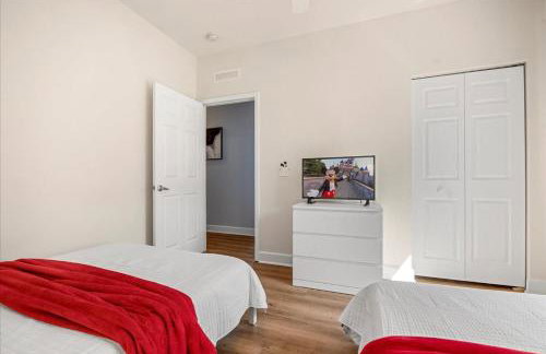 Townhouse 4Hab Lucaya Village Cerca Disney - Foto 13
