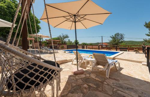 Holiday Home Burgija with pool - Foto 6