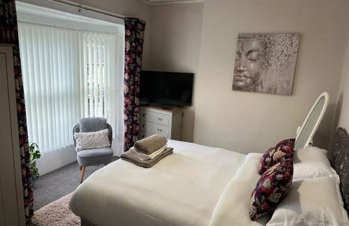 2 Bed Flat - Sleeps 4 Antrim town centre - Foto 2