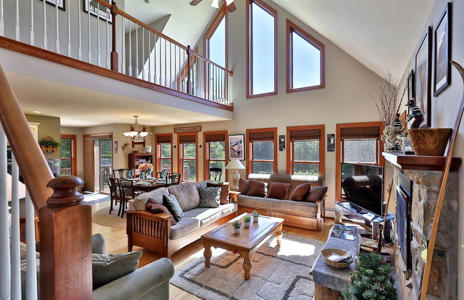 Cortina Mountain Chalet - Outdoor Hot Tub - Close To Pico And Killington Mountains 3 Bedroom Home - Foto 26