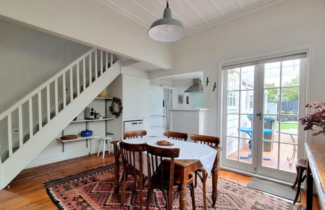 Timeless Heritage Grey Lynn 2BR Beauty - Foto 16