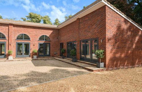 The Cottage - Photo 1