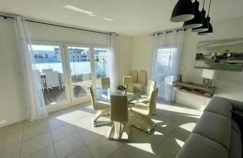 Spacieux Duplex, parking privé , proche Bordeaux - Foto 9