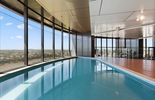 Hamptons Retreat on Level 77 Skytower - Photo 25