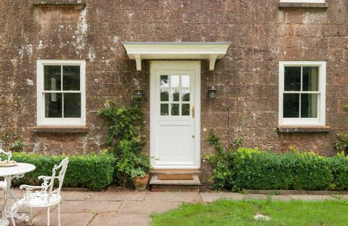 Idyllic Waterside Cottage in Mid Devon - Photo 19